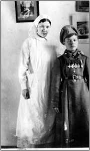 Ольга Николаевна с вылеченным солдатом